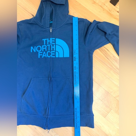 The North Face Blue Kids Hoodie Athleisure - Picture 12 of 12